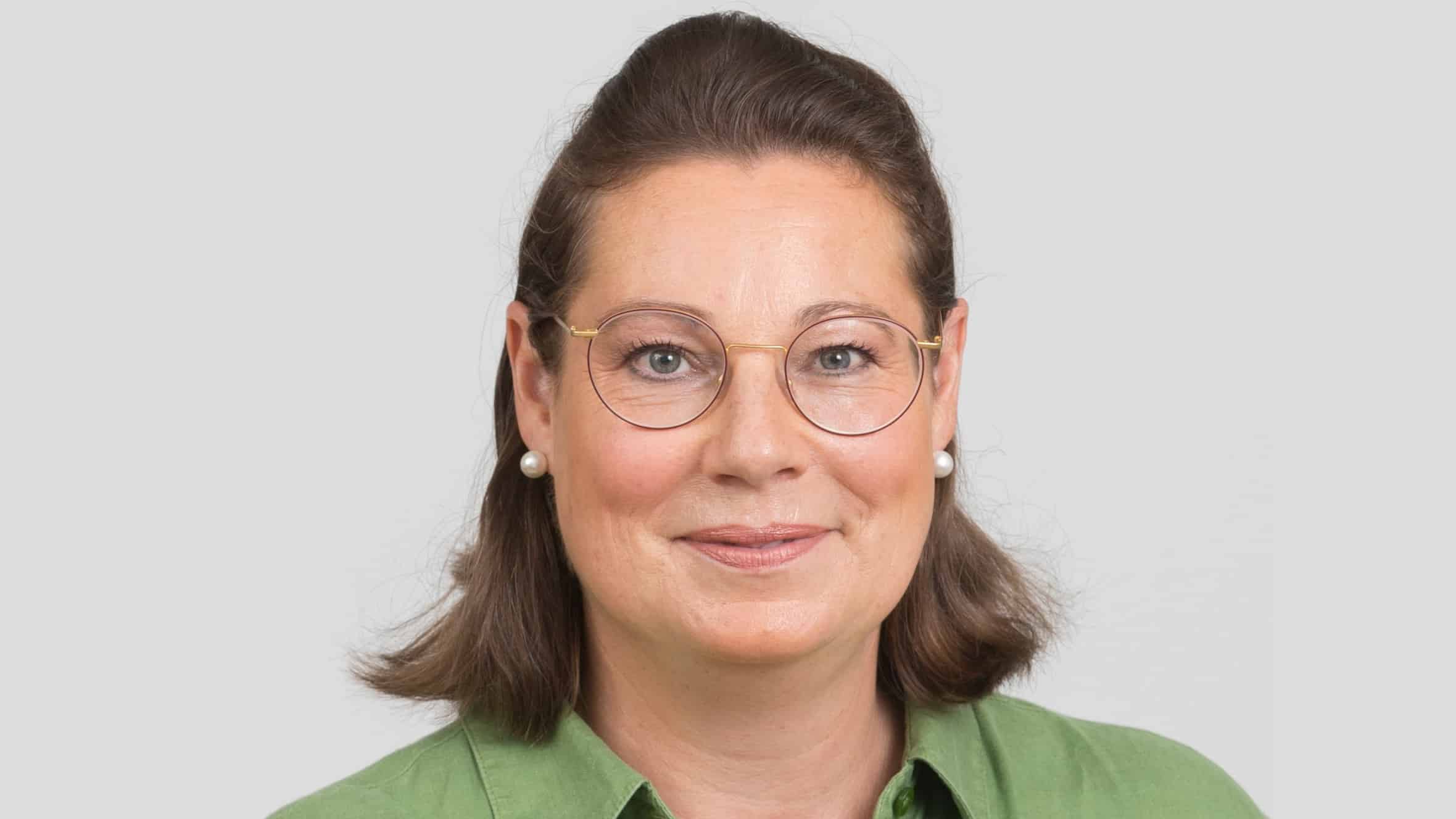 Auf dem Bild sieht man Gemeinderätin Karin Stepinski (Die Mitte).