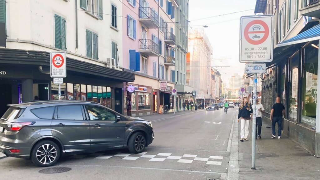 Langstrasse: Bussenfalle entschärft, Problem bleibt bestehen