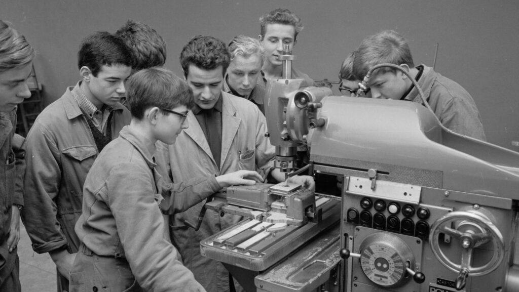 Escher Wyss, Maschinenfabrik Oerlikon, Bührle, Zellweger Uster Datierung 1964