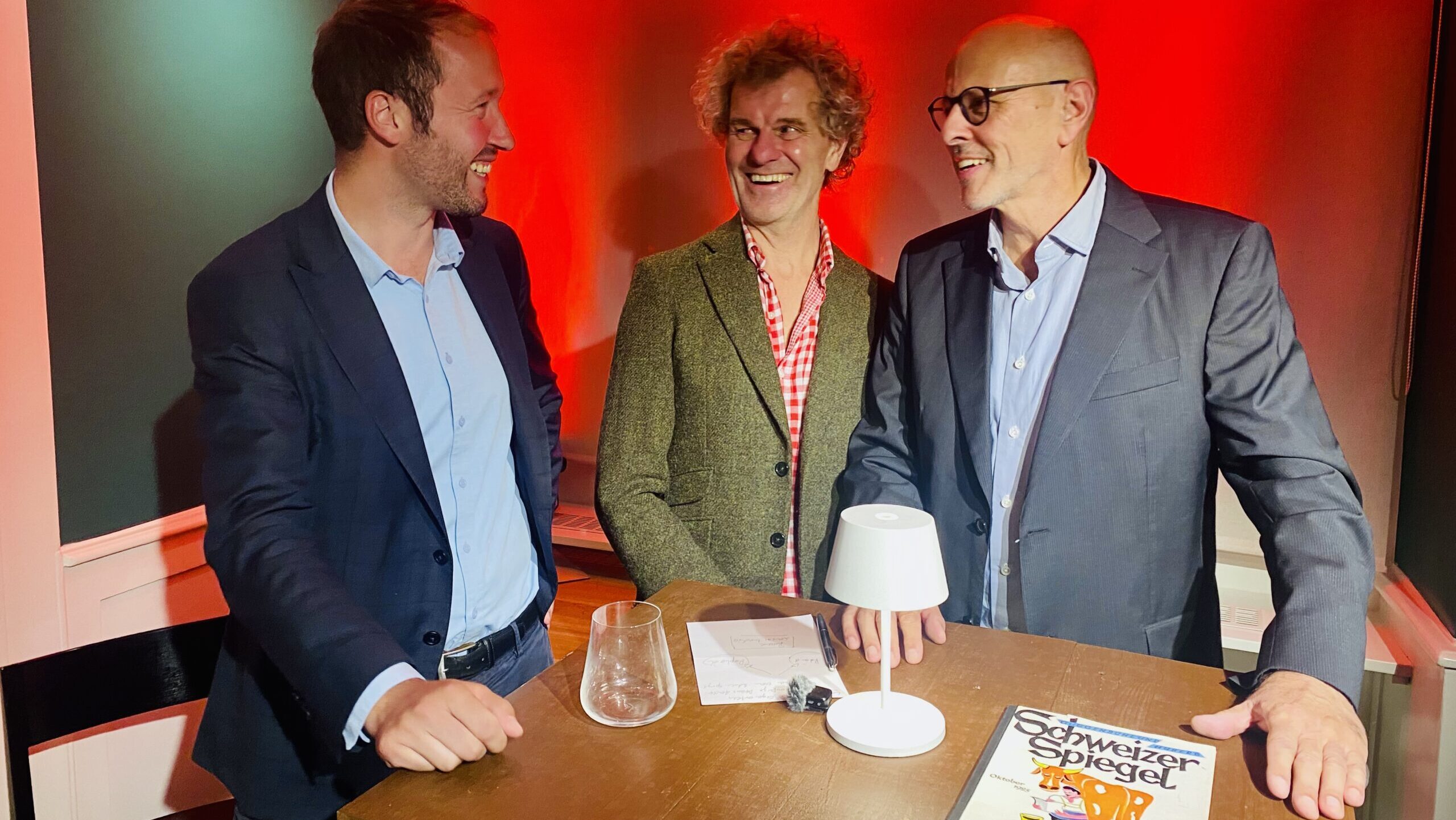 Raphael von Thiessen, David Guggenbühl und Roland Aegerter sind zusammen auf einem Bild zu sehen.